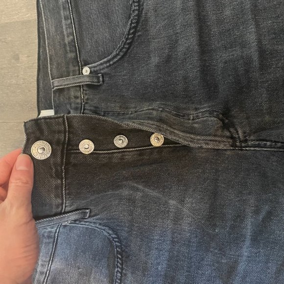 Citizens of Humanity Annabelle Short High-rise, denim cut-off shorts - Picture 5 of 5